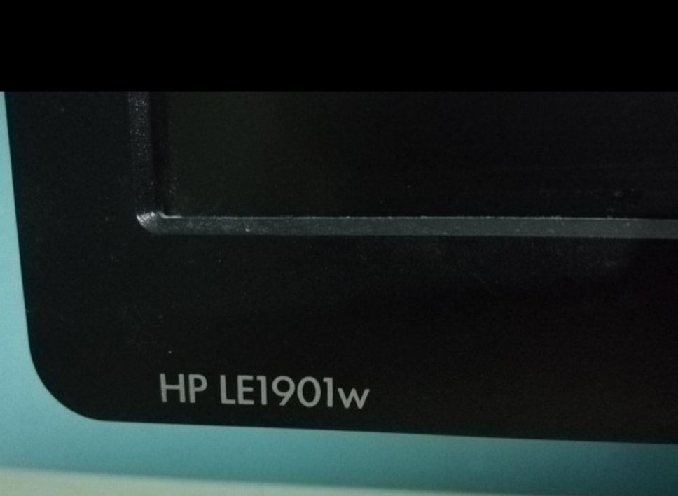 Siyah HP Monitör - Görsel 3