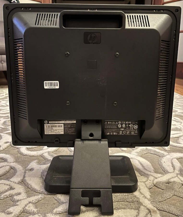 Siyah HP Monitör - Görsel 2