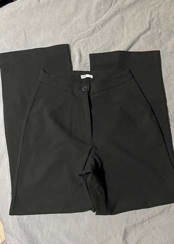 Kadın Siyah Midi Kumaş Pantolon - Görsel 2