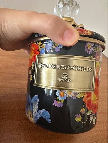 Diğer Mackenzie kavonoz