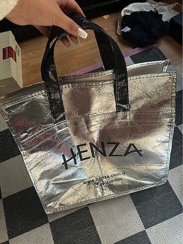 Henza Bez torba