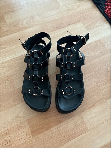 Bershka Bershka Siyah Sandalet Terlik