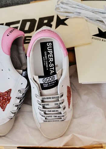 Golden Goose Deluxe Pembe Detaylı Simli Kadın Dolgu Topuk Spor Ayakkabı