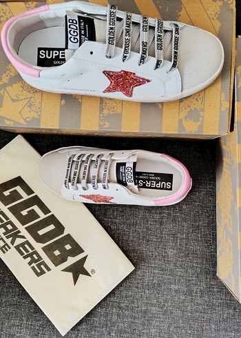 Golden Goose Deluxe Glitter Yıldızlı Pembe Topuklu Kadın Spor Ayakkabı