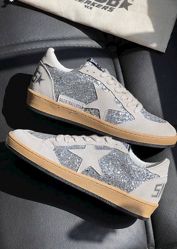 38 Beden gri Renk Golden Goose Deluxe Kadın Gri Simli Spor Ayakkabı