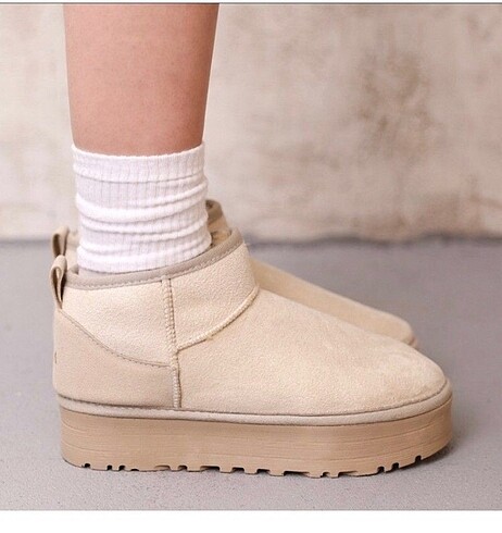 Ugg bot