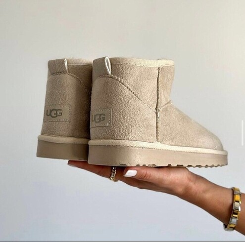 Ugg bayan bot