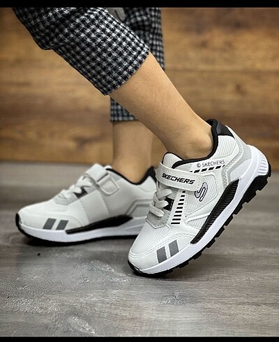 Çocuk sneaker
