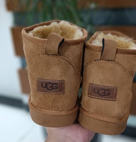 38 Beden Bayan ugg bot