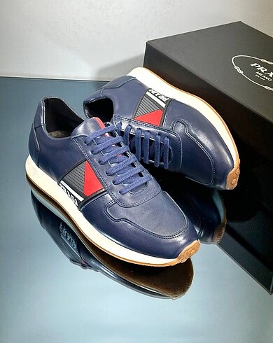 Prada Prada sneaker