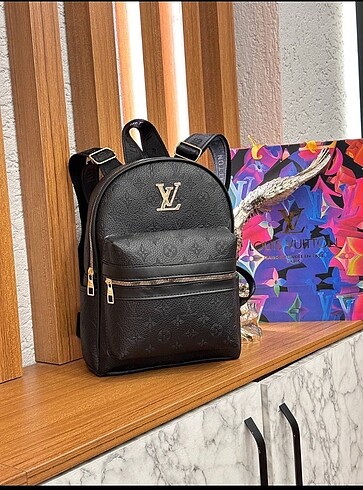 Louis Vuitton Louis vuitton