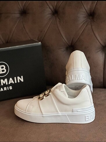 40 Beden Balmain sneaker