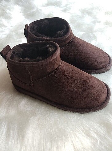Ugg acı kahve