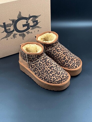 Ugg platform leopar