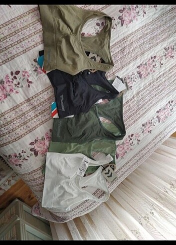 Spor bustiyer