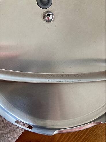 Silit6,5 litre düdüklü tencere kırmızı - Görsel 6