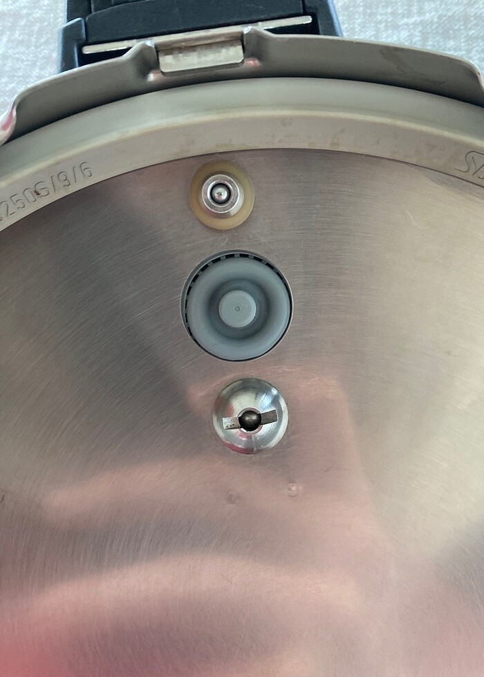 Silit6,5 litre düdüklü tencere kırmızı - Görsel 4