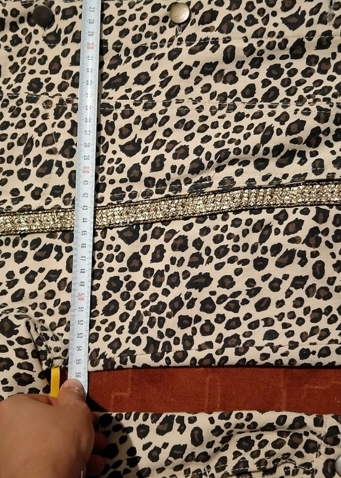 Leopar desenli ceket - Görsel 3