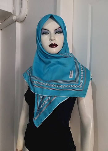 Beden mavi Renk Parlak Mavi Kadın Şal 1 kere kullanilmış beklemekten kirlenmiş