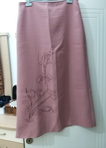 Pembe Nakışlı Uzun Kadın Etek boncuk işlemeli 44 beden etek