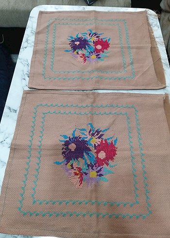 Renkli Çiçek Desenli El İşlemesi 2 adet kırlent kılıfı nostalji - Görsel 9