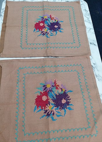 Renkli Çiçek Desenli El İşlemesi 2 adet kırlent kılıfı nostalji - Görsel 5