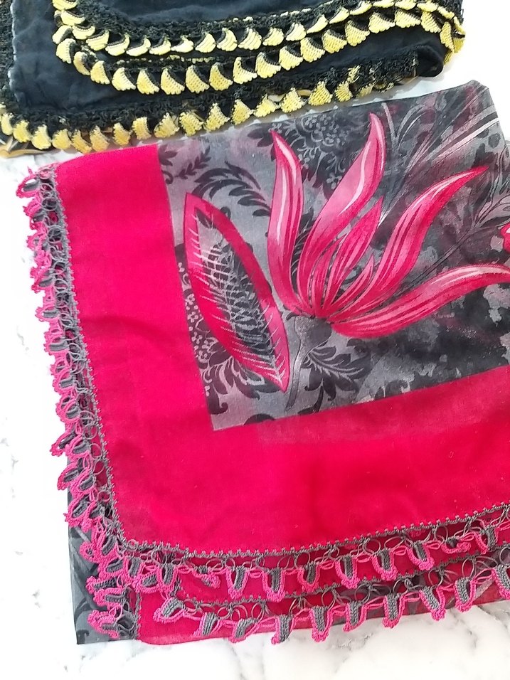 3 adet tığ oyalı kullanılmış yazmalar 2 adeti 2 baştır 1 i 4 baş - Görsel 5