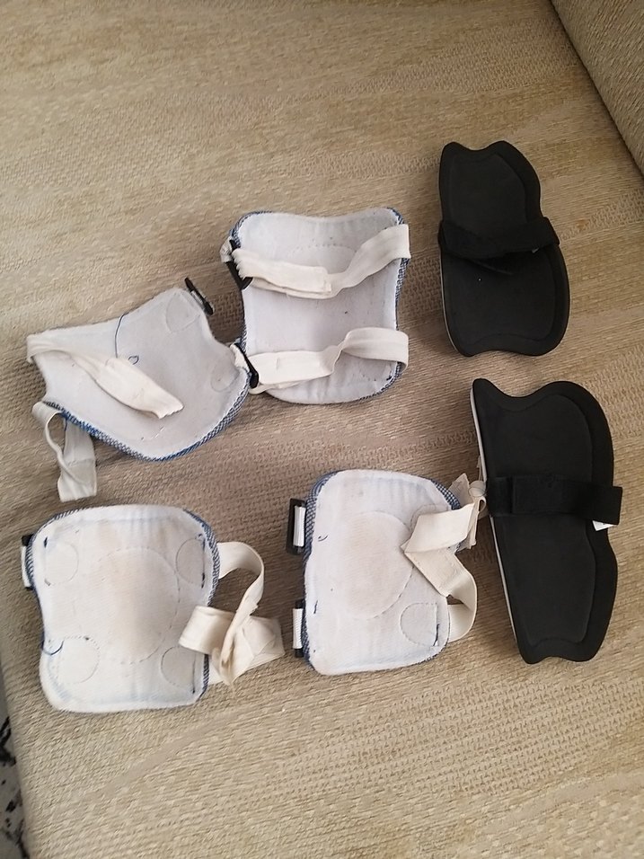 Mavi Plastik Motosiklet Dizlikleri Velcro - Görsel 4