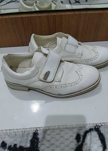 Beyaz Parlak Kemerli Erkek Çocuk Ayakkabısı 35no - Görsel 6