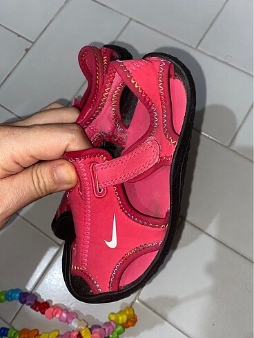22 Beden pembe Renk Nike sandalet