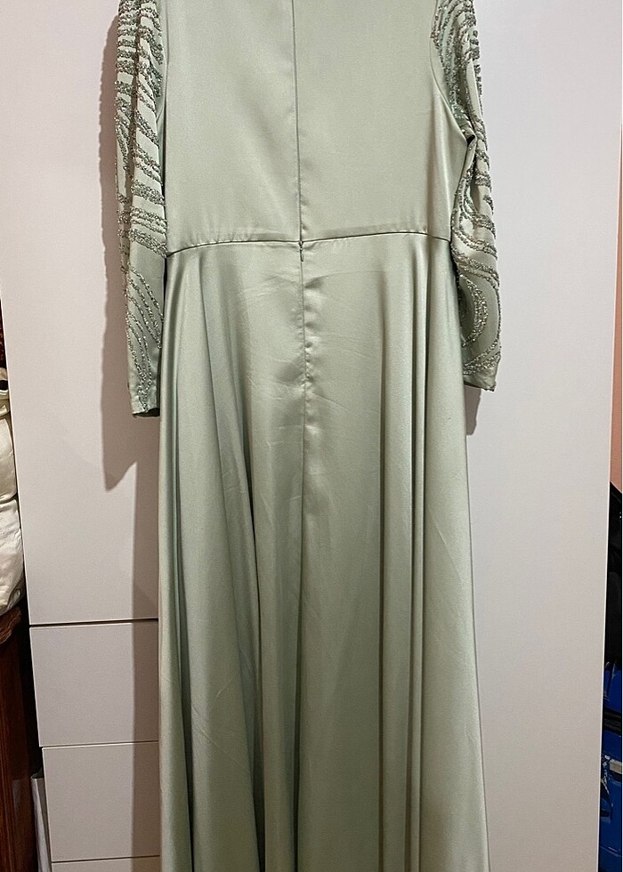 Tesettür abiye elbise - Görsel 3