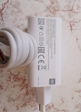 Xiaomi 33 Watt Turbo Şarj Aleti 