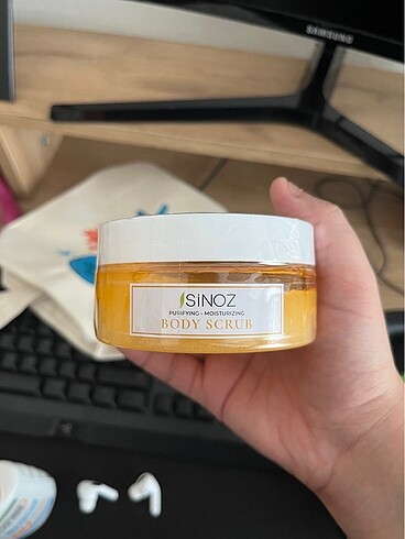 sinoz body scrub