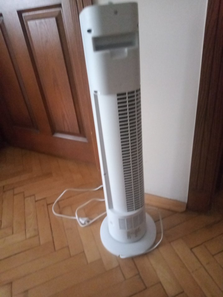 Beyaz Dikey Salınımlı Vantilatör - Görsel 4