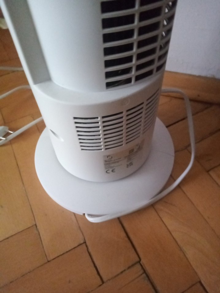 Beyaz Dikey Salınımlı Vantilatör - Görsel 5