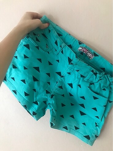 Yazlık Şort - Görsel 2