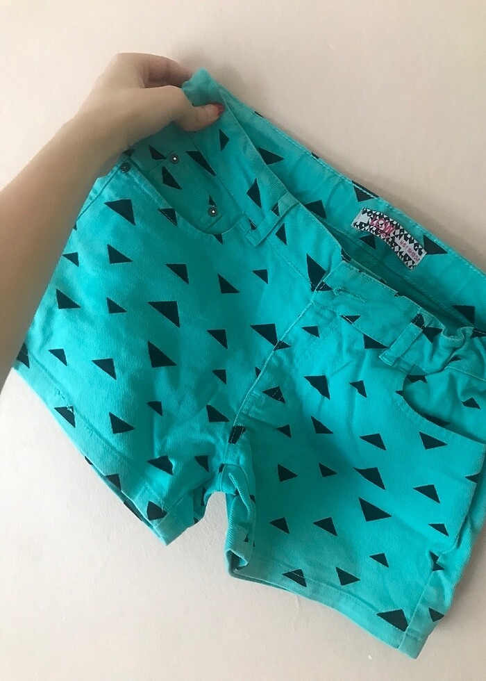 Yazlık Şort - Görsel 2