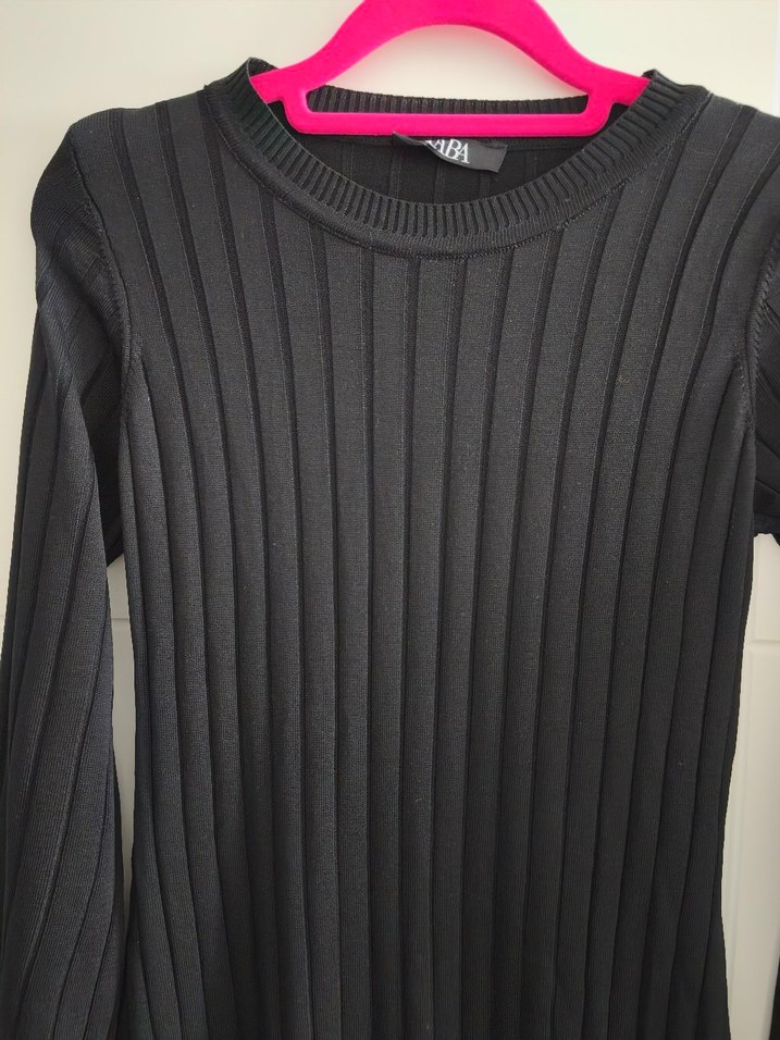 Siyah Triko Uzun Kollu Uzun Elbise - Görsel 2