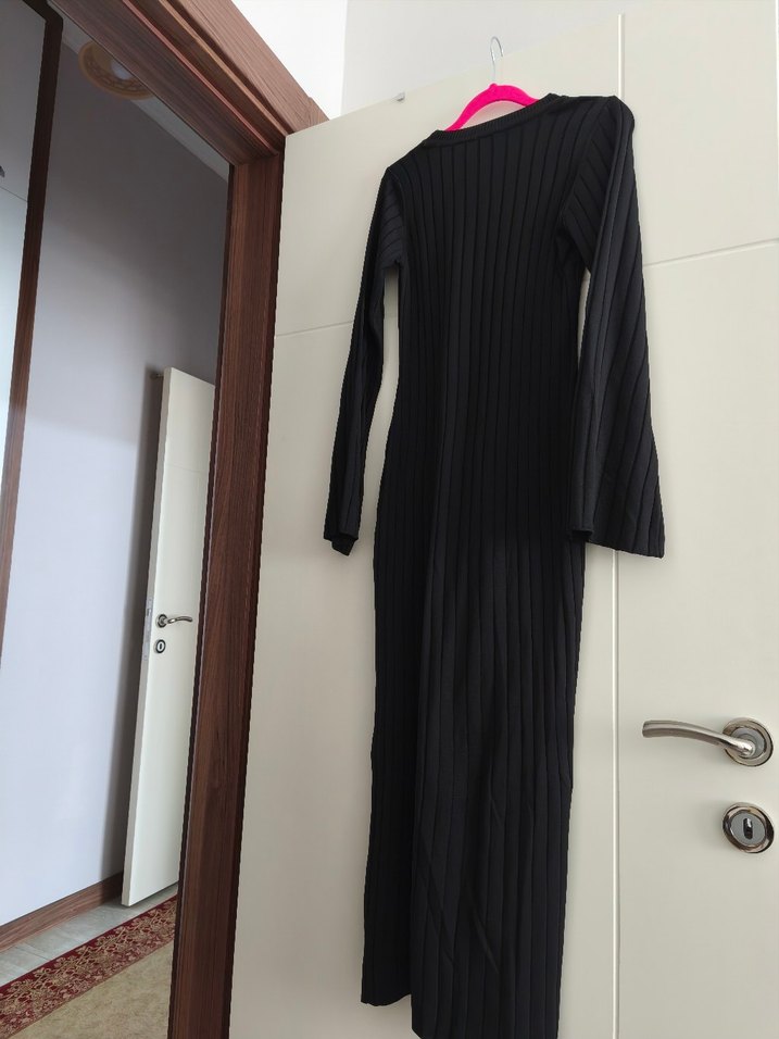 Siyah Triko Uzun Kollu Uzun Elbise - Görsel 5