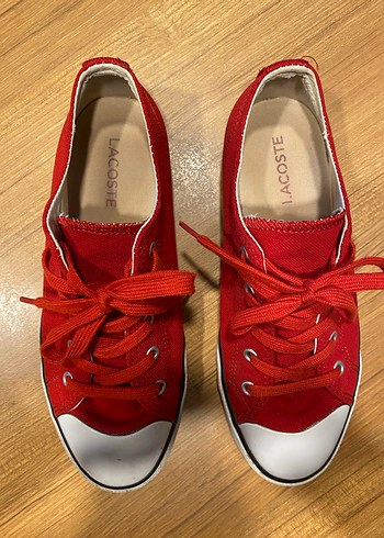 Lacoste Spor Ayakkabı (No:38) - Görsel 3