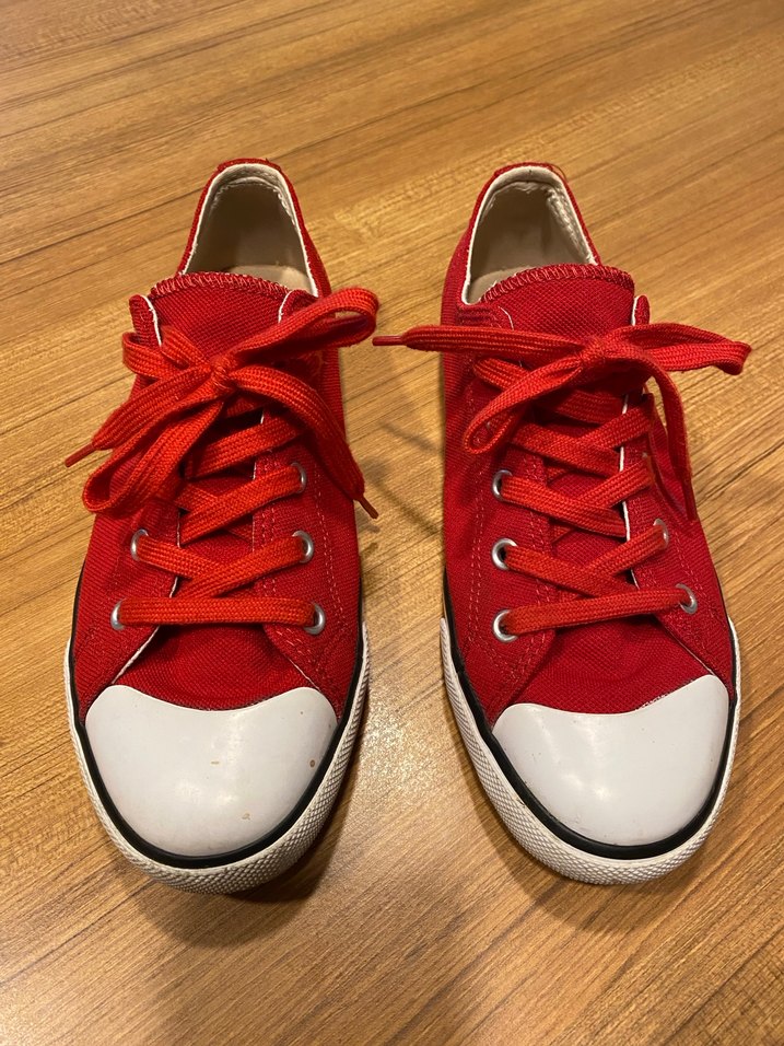 Lacoste Spor Ayakkabı (No:38) - Görsel 2