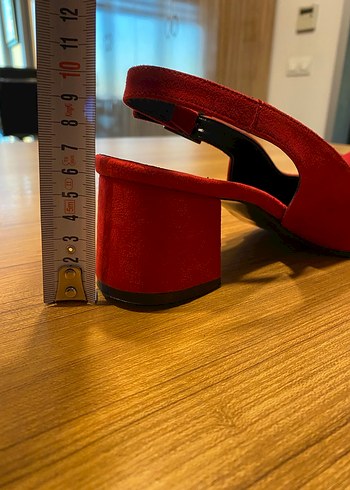 Kırmızı Süet Tokalı Kadın Topuklu Ayakkabı (No:38) - Görsel 18