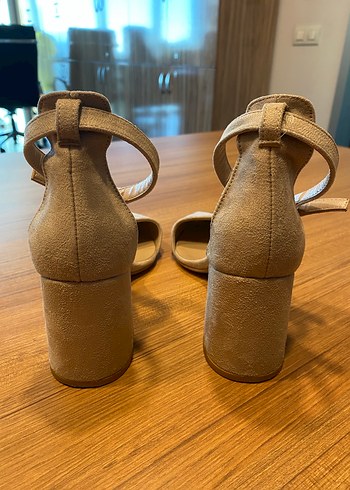 Bej Süet Topuklu Kadın Ayakkabı (No:38) - Görsel 11