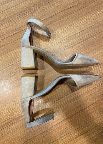 Bej Süet Topuklu Kadın Ayakkabı (No:38) - Görsel 13