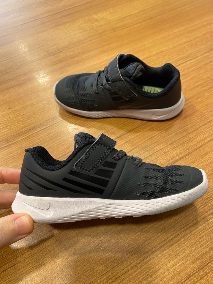 Nike Çocuk Spor Ayakkabısı (No:27) - Görsel 2