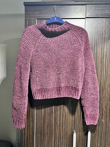H&M kazak