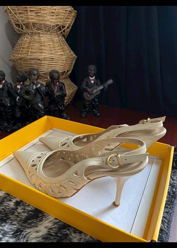 Vintage Topuklu Ayakkabı - Görsel 4