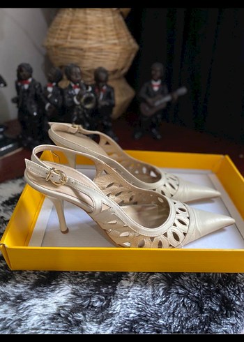 Vintage Topuklu Ayakkabı - Görsel 2
