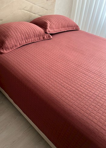 Gül kurusu kapitone yatak örtüsü - Görsel 4