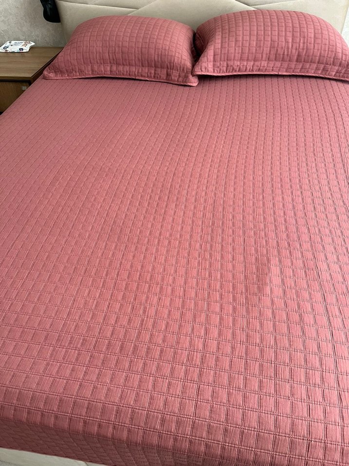 Gül kurusu kapitone yatak örtüsü - Görsel 3